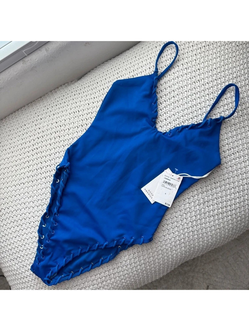 NWT good American whip stitch one piece swimsuit in capri blue